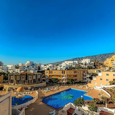 Beautiful Deluxe Sun And Sea Apartament